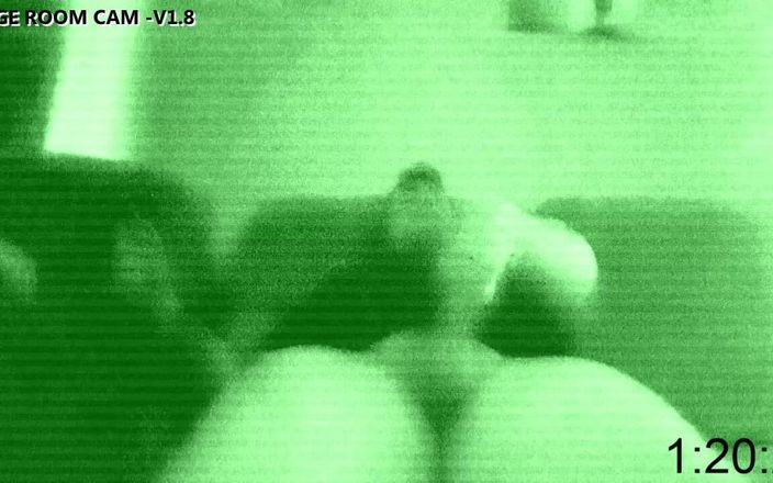Jax harvey: Спійманий нашим дитячим монітором - найкращого друга мого коханця у нашій вітальні спіймали на гарячій руці.