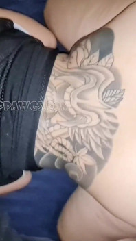 Bbw châu Á mập mạp chơi kiểu chó trong phòng tối