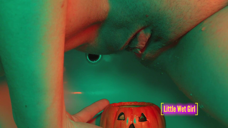 Little Wet Girl: Pissing in the pumpkin on Halloween