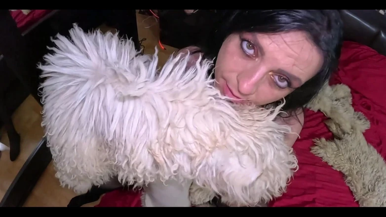 MilfyCalla: Face-fucking and Cum Play with Sheepskin