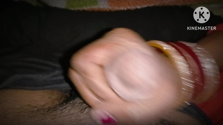Sandeepp: Kakak tiriku nyepong kontol punjabi xxx