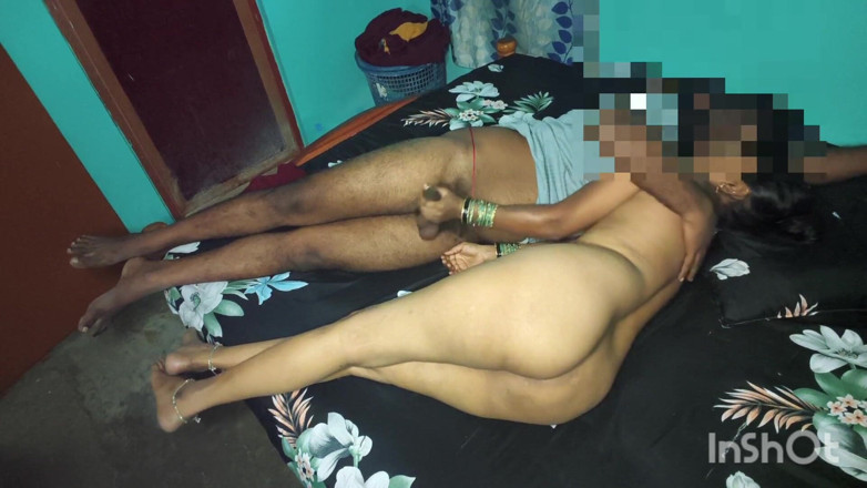 Divya95143: สาวเดซีทมิฬเย็ดสามีอย่างมันส์