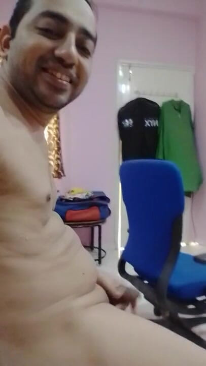 Cute & Nude Crossdresser: Nude boy shows his sexy nude body on phone camera.