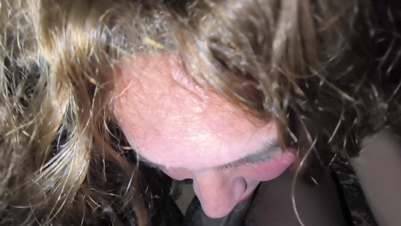 FuckerG: 我会用我的大鸡巴填满你的嘴巴并在第1部分内射精