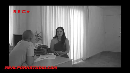 Donny Long Network: Casting plachá baculatá teenagerka šuká a polyká