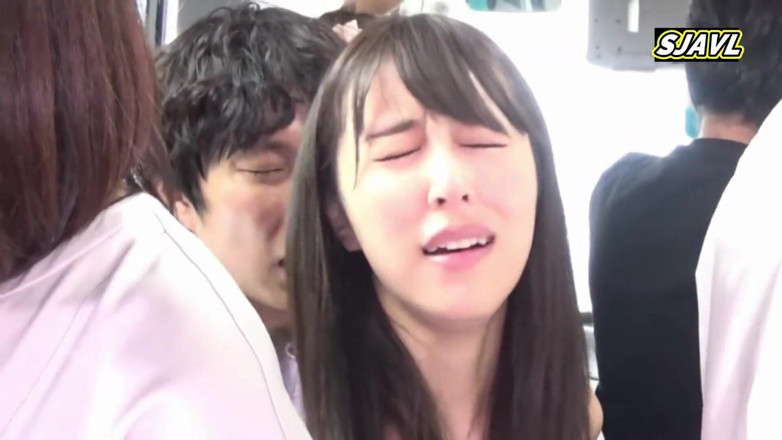 Studio JAV Launcher: Married Woman Presses Against Me on a Packed Bus. - C