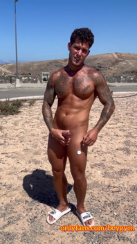 My Cock Cums in the Street and People Can Discover Me!