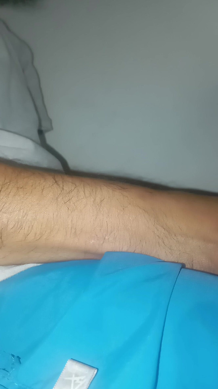 Jhonbahh: Snažil Jsem Se Masturbovat, Ale Můj Penis Dnes Nechtěl Hrát.