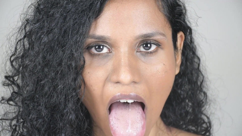 Horny Lily: lili ke saath thook laar khel