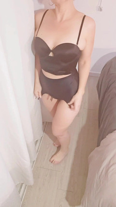 Sofy13: Chi si unisce a me nella mia stanza?