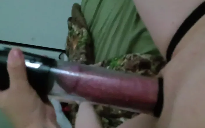 Sexy Daniel: My Penis Pump 2024