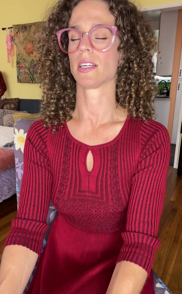 VibeWithMommy: Candy is terug en ze is zo ondeugend!! Ze kan...