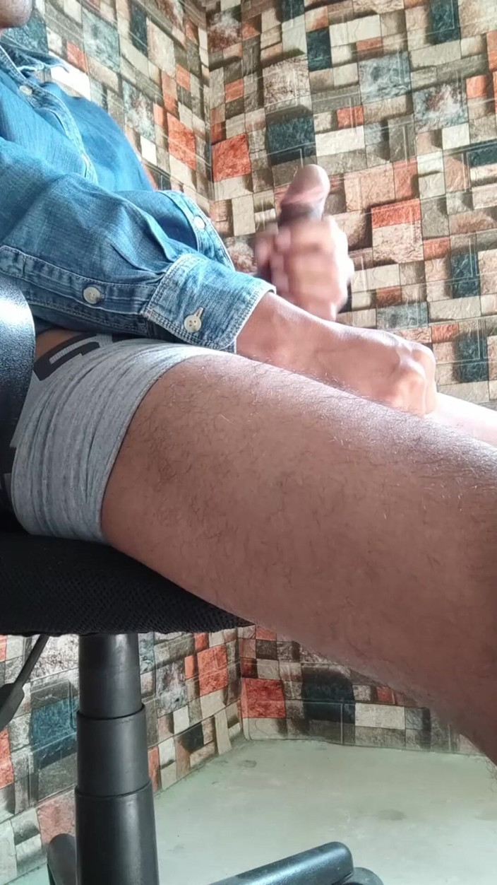 Hornyboy2058: Ragazzo caldo in pugili geme ad alta voce e accarezza...