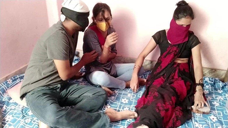HousewifeGeeta: Fucked Neighbor Stepmom and Girl Together! Desi Threesome in Hindi