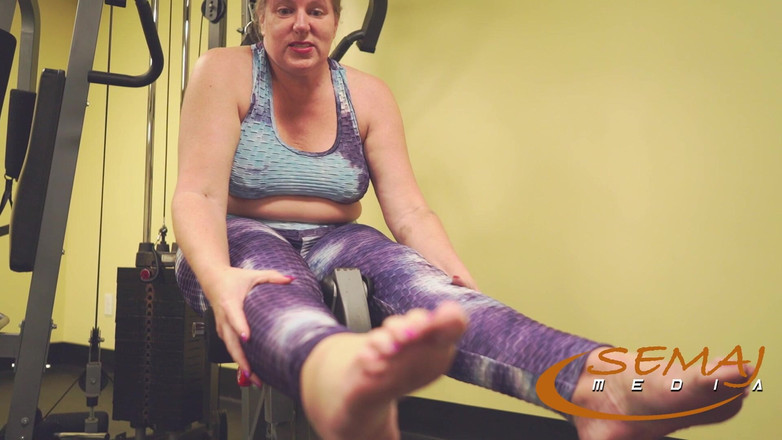 Semaj Media: Tante semok semaj media heidi nite suka pamer kaki saat...