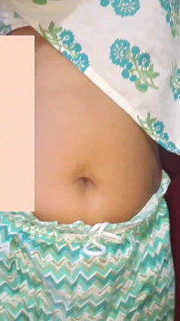 Indische Kavya bhabhi wechselt die kleidung vor ihrem freund