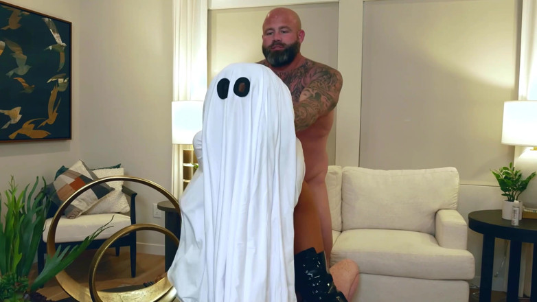 Bigdanny10: Trans Ghost Haunts Fucks and Gets Fucked