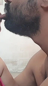 Madrasta e enteado primeiro beijo