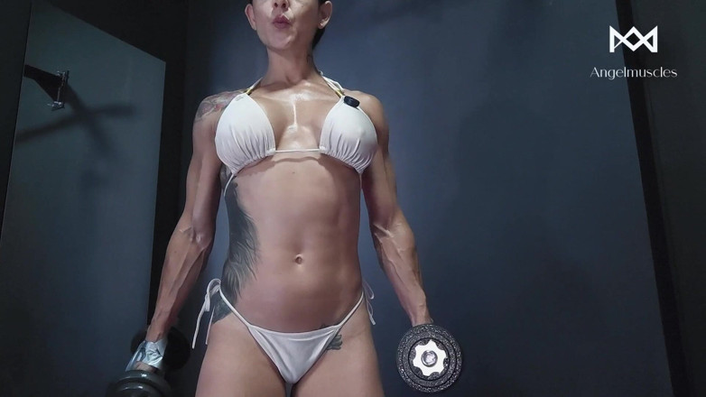 Angelmuscles: Svázaná v síle. Zůstaň až do konce