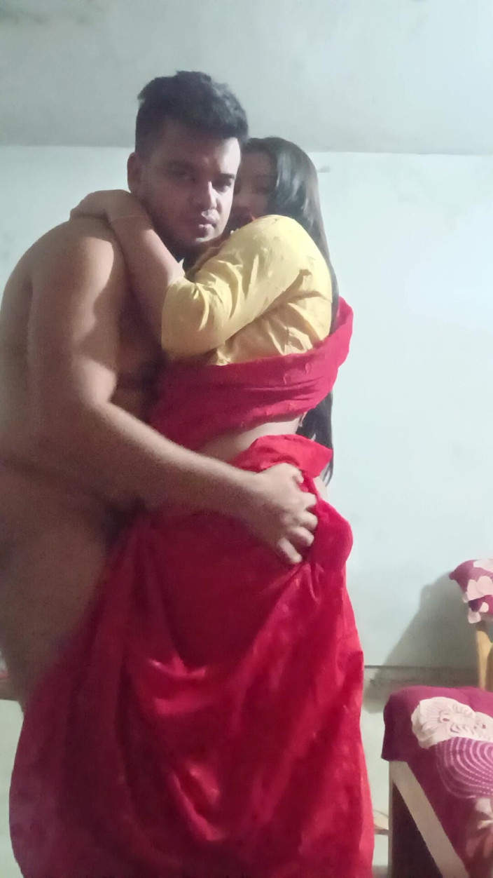 Taniyaxx: Bangla seks videosu