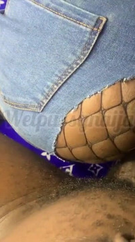 Wetpussynaija può gestire un grosso cazzo