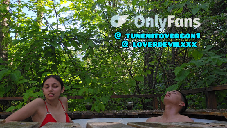 Tunenitovergon: Hardcore Sex with My Travel Companion in a Forest Cabin