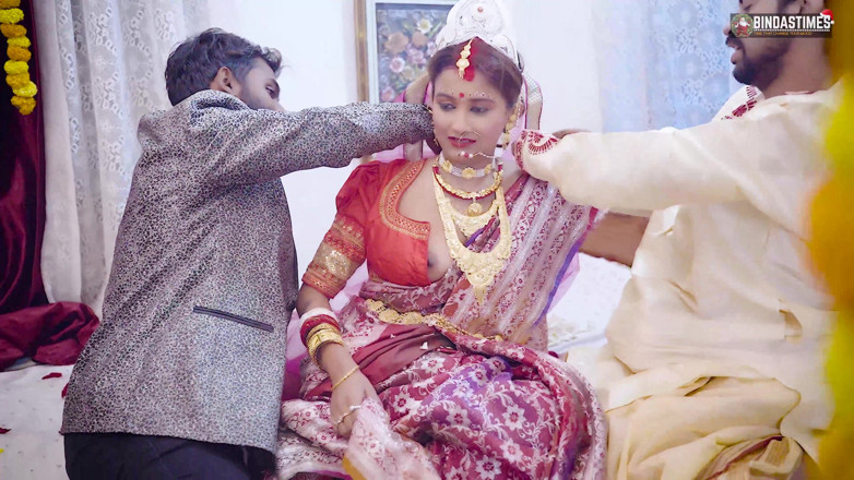 Biind as times: Gangbang Suhagarat Parte 2 - Desi Indian Teen 18+ Moglie Prima Suhagarat (film Completo)