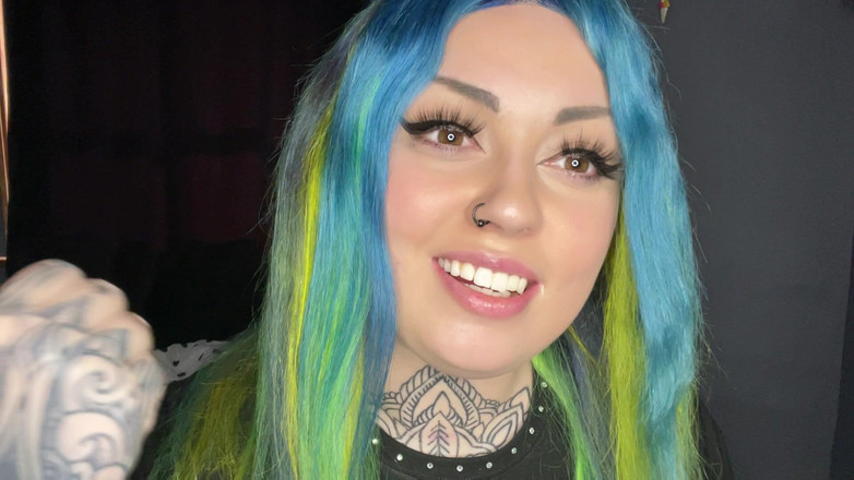 Miss Valentina: Wifeys naast de deur Joi