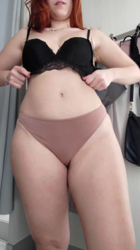 Trying on a Black Bra, Should I Buy It?