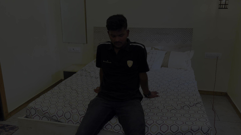 Aaka: Nadržená indická dívka jí mého ptáka