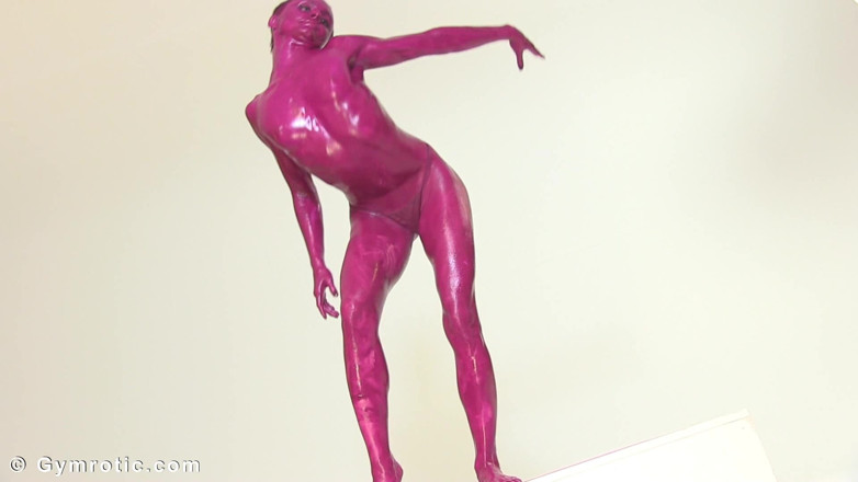 Watch4fetish: Flexible Exercises with Body Painting
