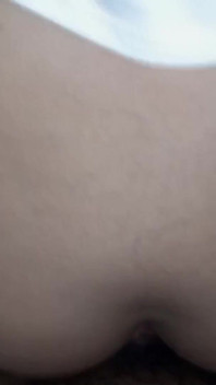 Анал 21-летней филиппинки стоя в видео от первого лица - настоящий анал в домашнем видео