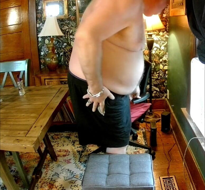 beardaddychub: Idiota verbal y corrida!