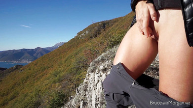 Bruce-and-Morgan: Kencing dengan pemandangan!