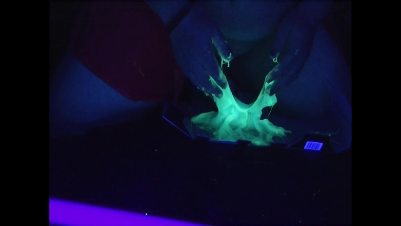 Roxxie rae page: Slimegirl