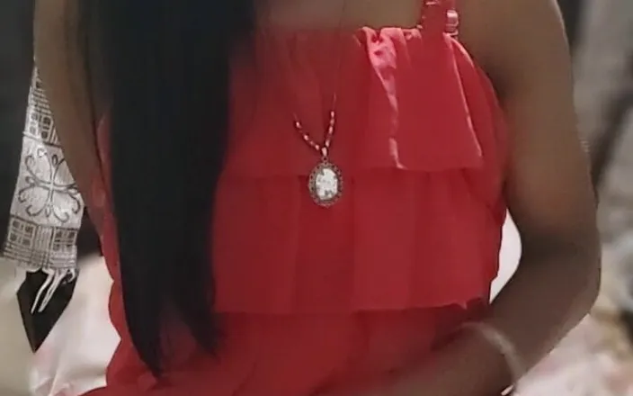 Keerthanakeerthi95: Indian Sissy Cumming in Pink Sleeveless Dress