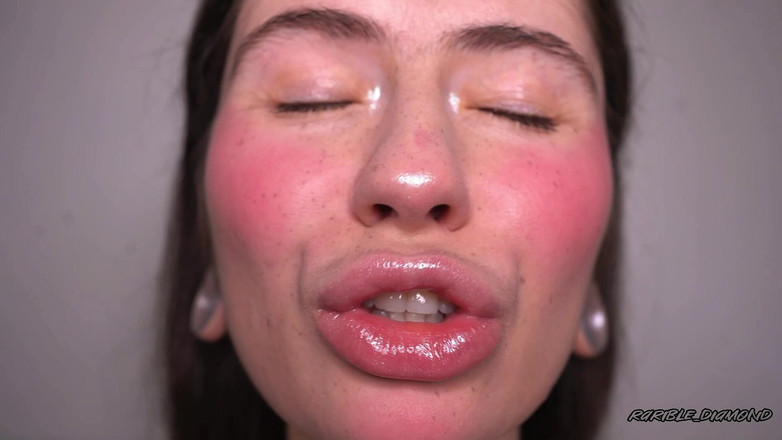 Rarible Diamond: ASMRはいい子だ