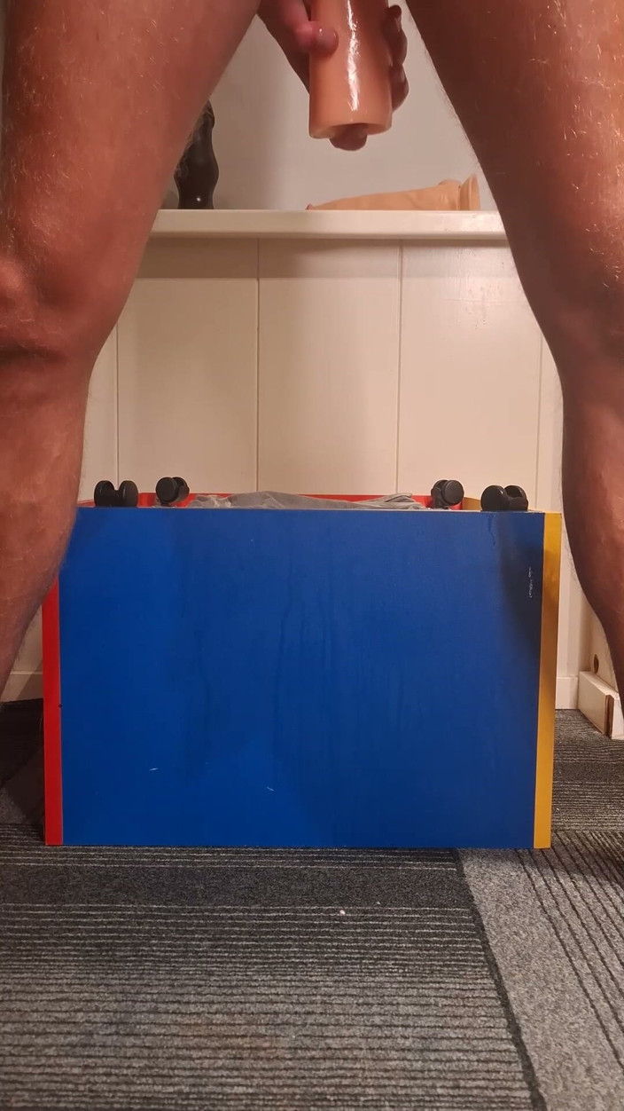 NoFace Twink X: Twink caldo fisting e dildo xl cavalcano stretch anale profondo...