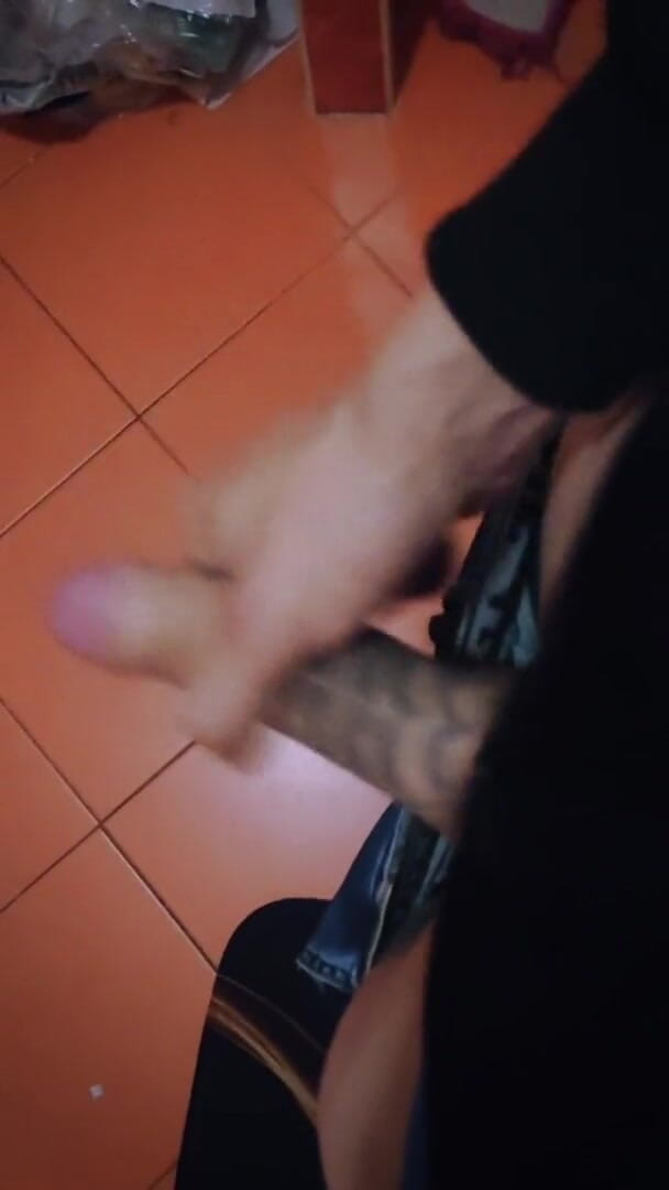 Hard big Tatooed cokk!: Miluje