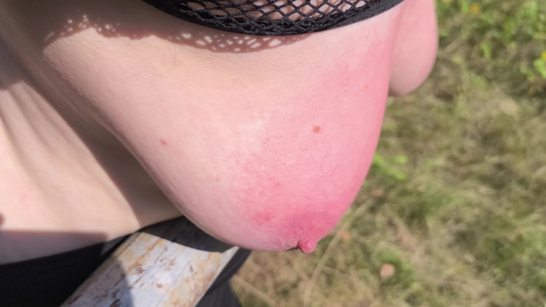 Bouncy Tits Action: Titslapping Rekord Świata Trainig 2 - 11 z 18 - 4230 Uderzeń