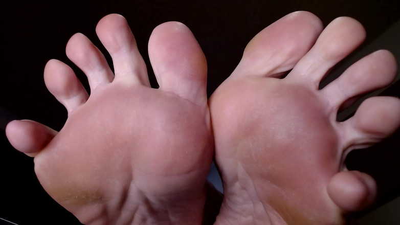 Abby Anna: Yêu những đôi chân dài của tôi