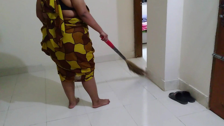 Aria Mia: Kamvali Moti Gand sexy casalinga ko choda Aur Gand fad...