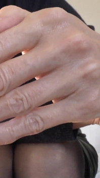 Worship My Beautiful Hands and Play with Yourself! Lady Victoria Valente