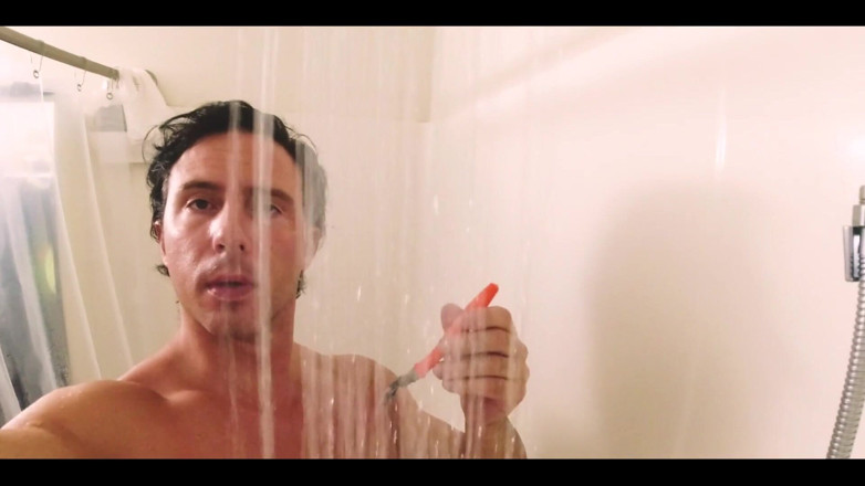 Reese Rideout: Watch Me Wash My Armpits