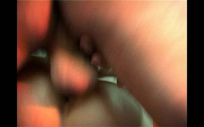 Anal Invasion: 素人強烈な野生のアナルライド