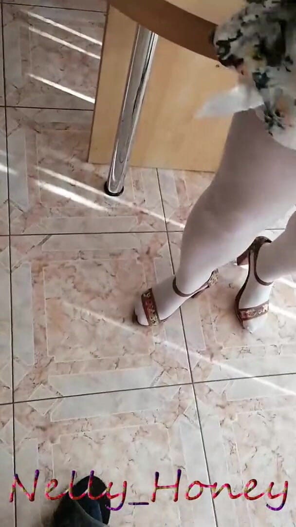 Nelly_Honey: Video made in front of the webcam