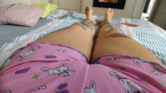 Porntner: Omg haar cameltoe is zo geweldig!