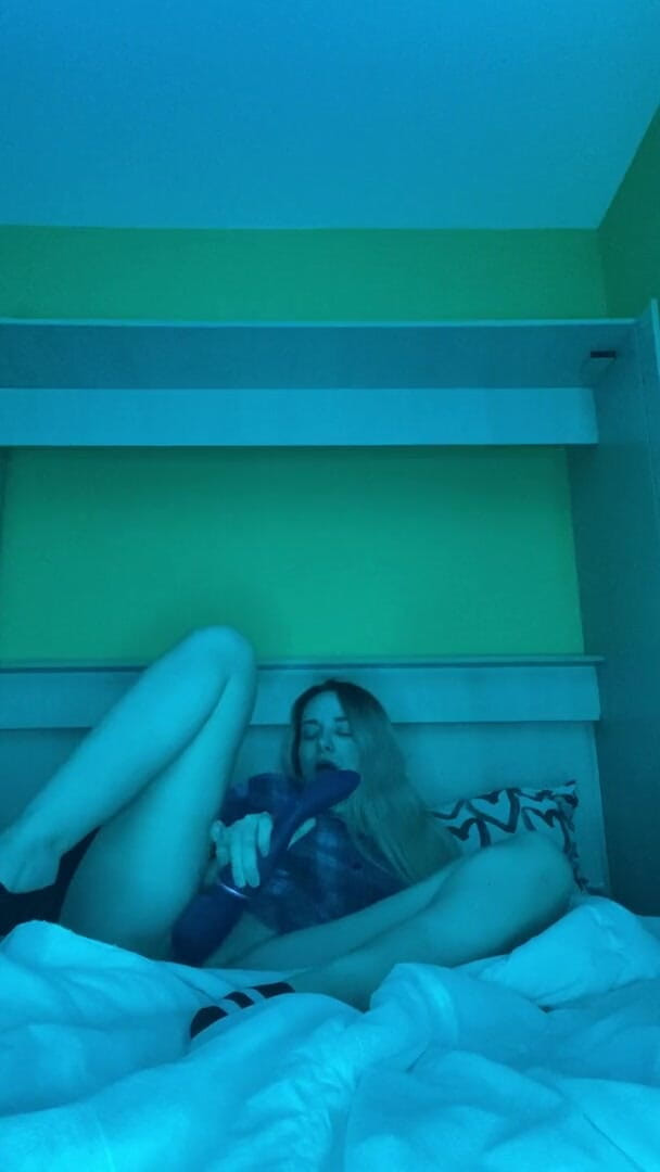 My bf cuckold: Morning masturbation alone at home with vibrator