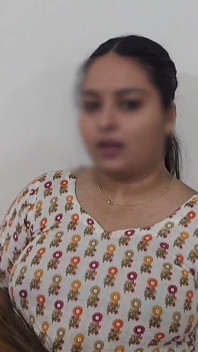 मैंने नई नौकरानी को अकेला पाया और उसे चोदा।भाग 01