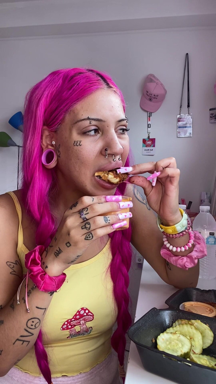 Nali Marie: Spicy Food Mukbang Overeating Facestuffing Petite Girl Eating Hot Food...